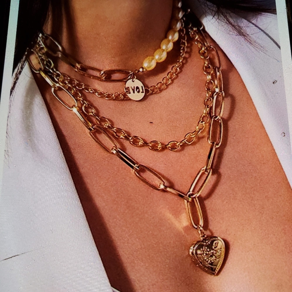 Pearl Love Heart Pendant Necklace